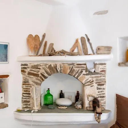 Дом отдыха Traditional Stonebuilt House Парос