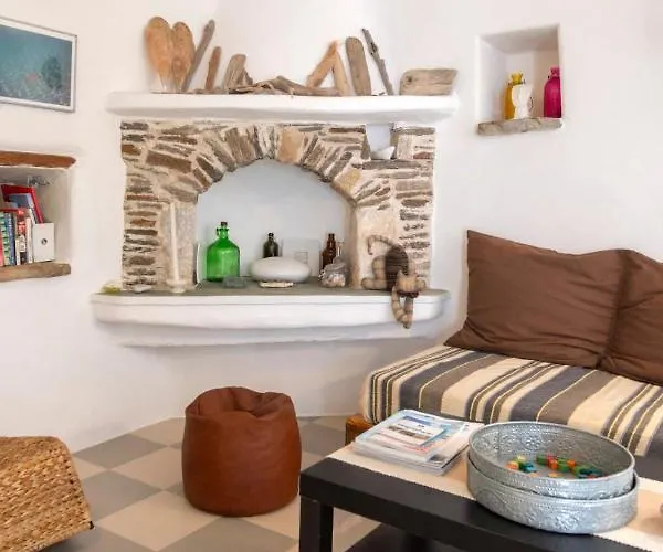 Traditional Stonebuilt House Parikia (Paros)