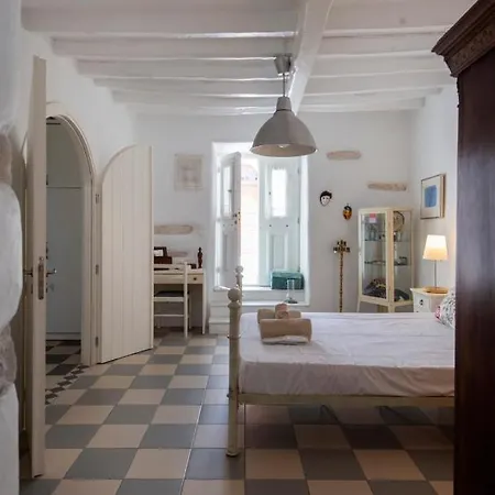 Holiday home Traditional Stonebuilt House Parikia (Paros)