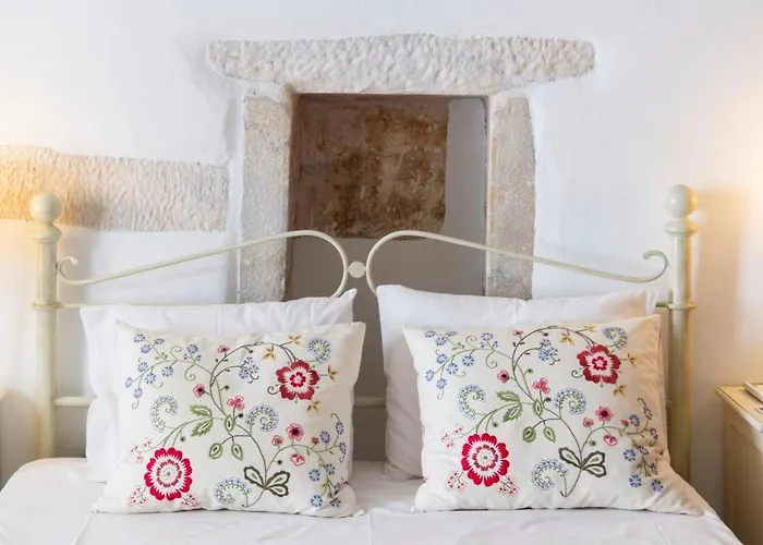 بيت للعطل Traditional Stonebuilt House *